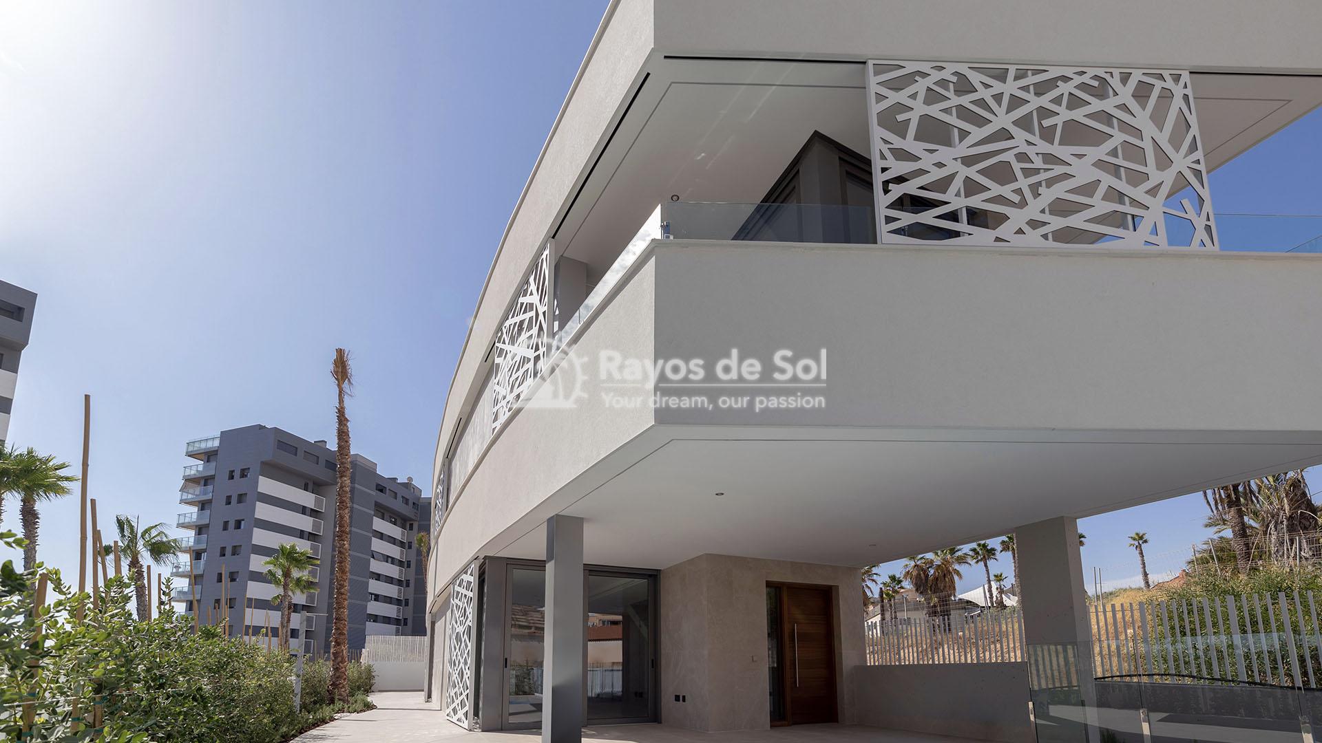 Detached villa right on the beach in San Juan de Alicante, Costa Blanca (SJTMSV3-4A) - 8