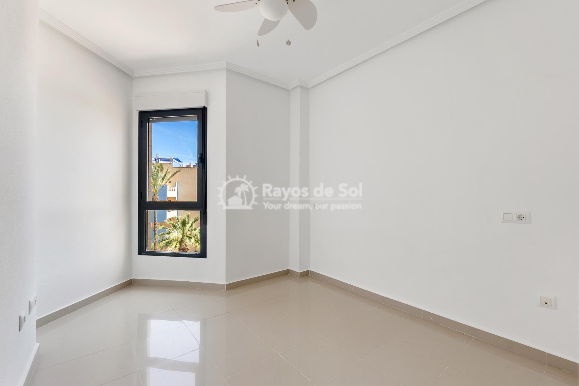 Apartment  in Orihuela Costa, Costa Blanca (4056) - 8