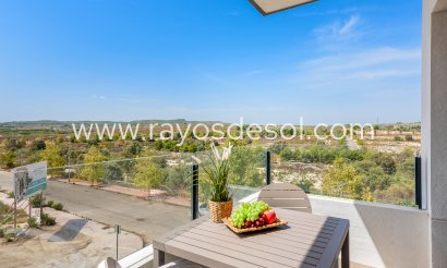 Apartamento / piso - Reventa - San Miguel de Salinas - LA-95428