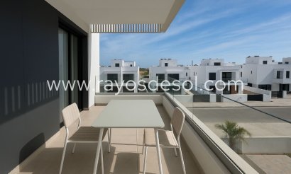 Apartment - Resale - Santa Rosalia Resort - Santa Rosalia Lake and Life Resort