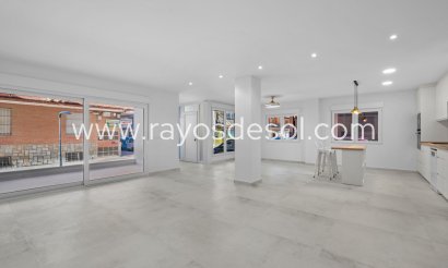 Appartement - Herverkoop - Torrevieja - Playa del Acequión