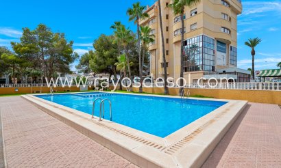 Appartement - Herverkoop - Torrevieja - Punta Prima