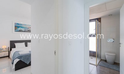 Appartement - Herverkoop - Torrevieja - Punta Prima
