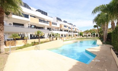 Appartement - Wiederverkauf - Orihuela Costa - Orihuela Costa