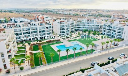 Appartement - Wiederverkauf - Orihuela Costa - Orihuela Costa