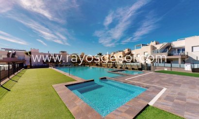 Bungalow - Wiederverkauf - Torrevieja - Aguas Nuevas