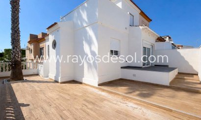 Casa - Reventa - Orihuela Costa - CB-54971