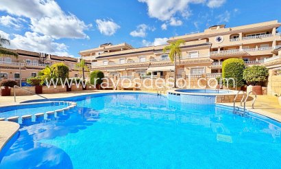 Haus - Wiederverkauf - Orihuela Costa - BE-47960