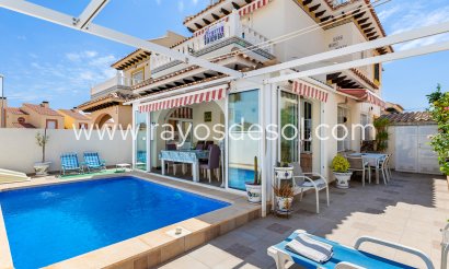 Haus - Wiederverkauf - Orihuela Costa - Cabo Roig