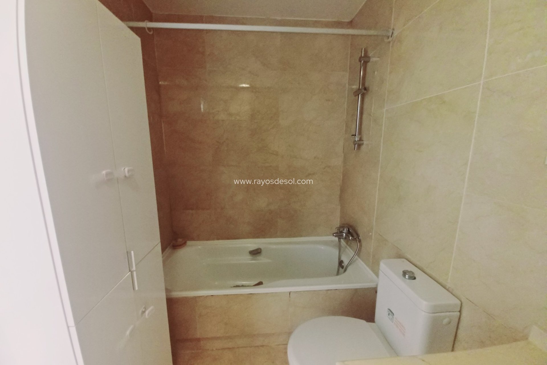 Herverkoop - Appartement - Roda