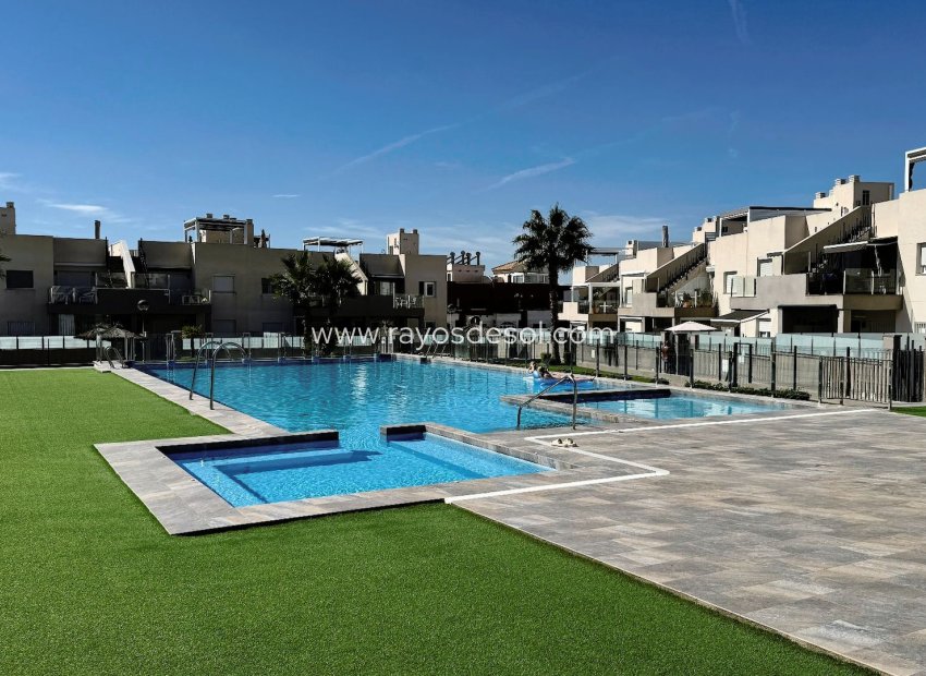 Herverkoop - Appartement - Torrevieja - Aguas Nuevas