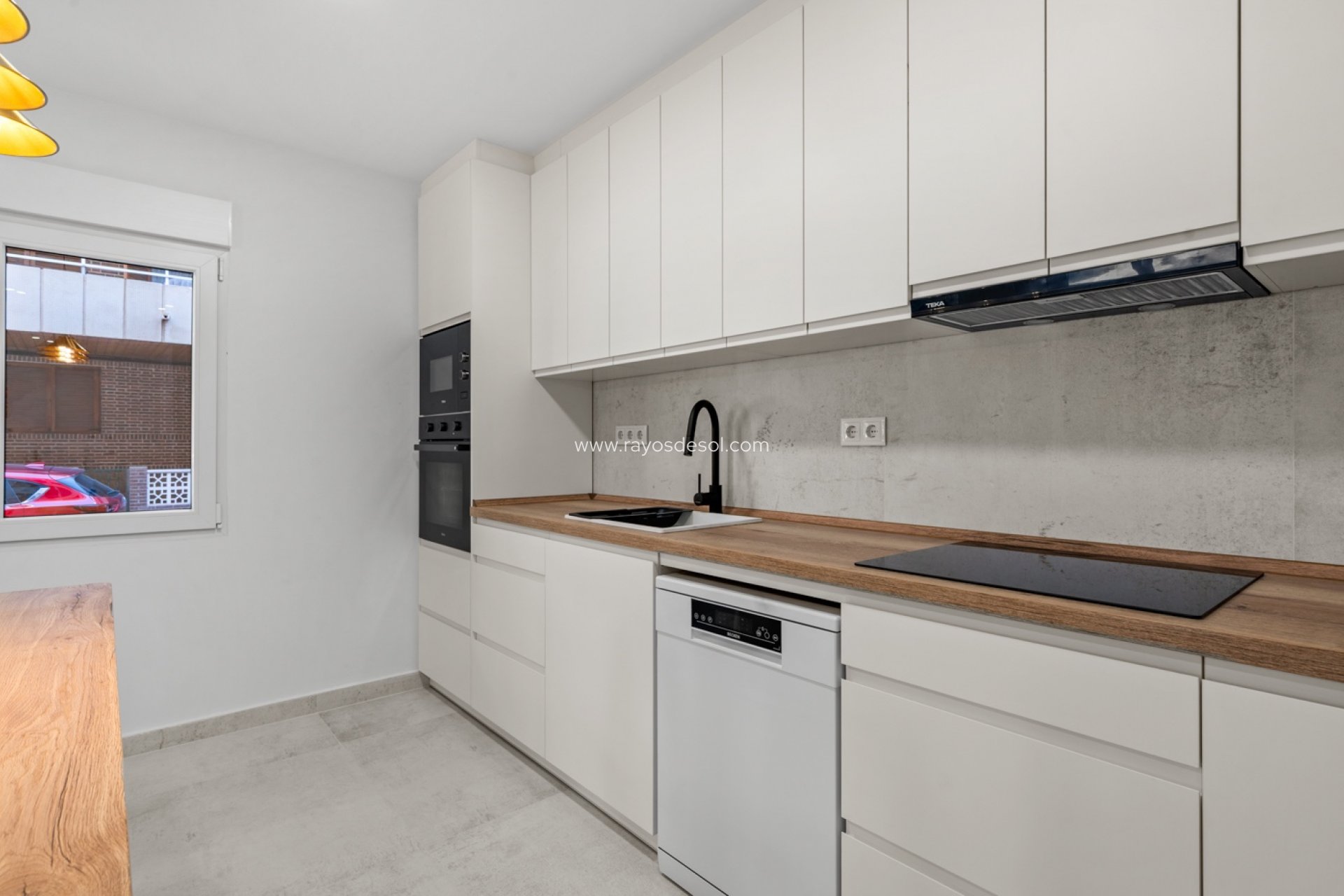 Herverkoop - Appartement - Torrevieja - Playa del Acequión