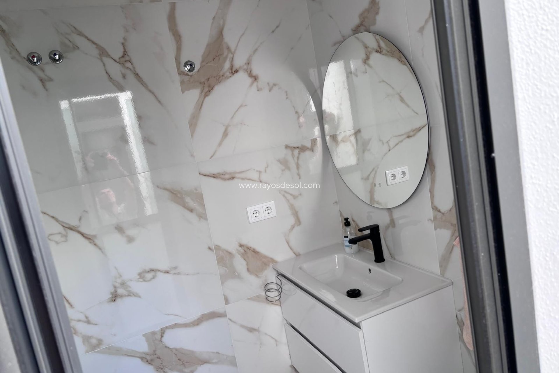 Herverkoop - Huis - Montesinos - La Herada