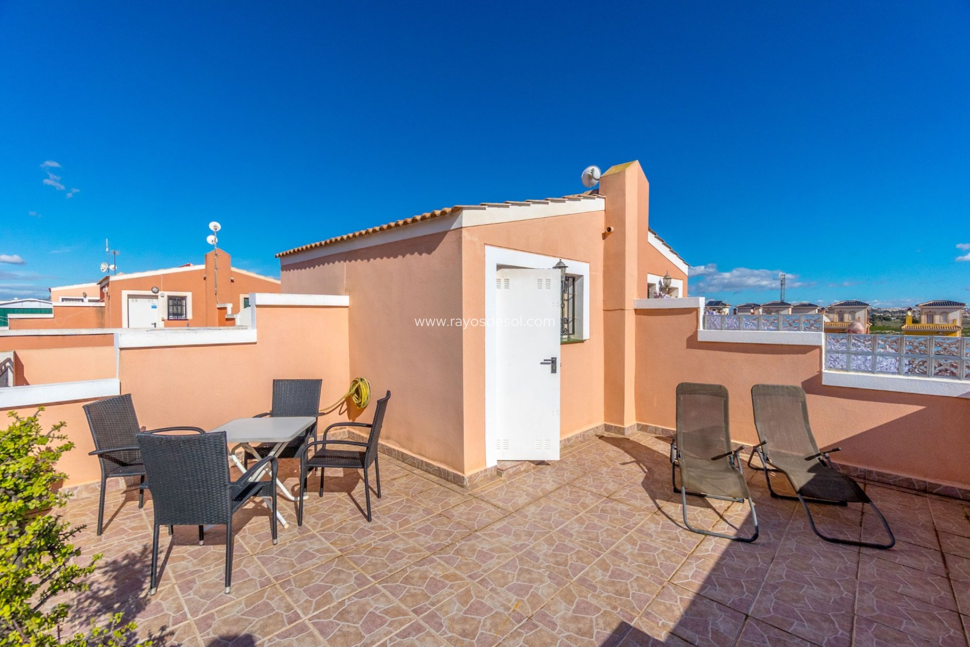 Herverkoop - Huis - Montesinos - La Herrada