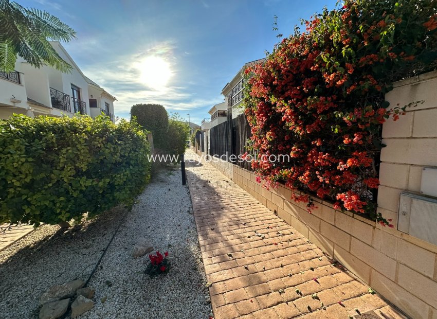 Herverkoop - Huis - San Cayetano