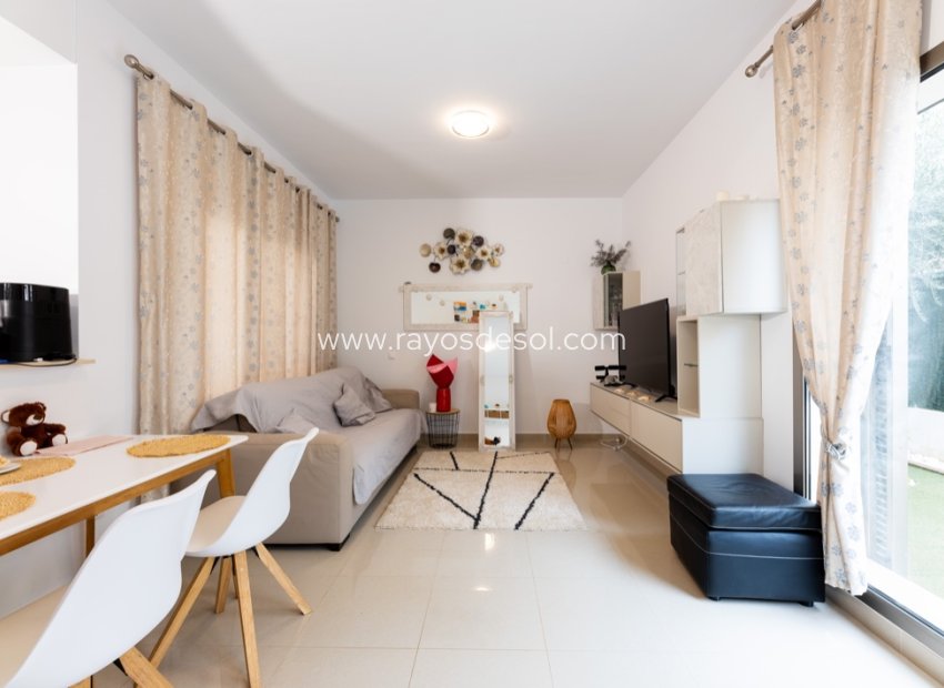 Herverkoop - Huis - Torrevieja - Punta Prima