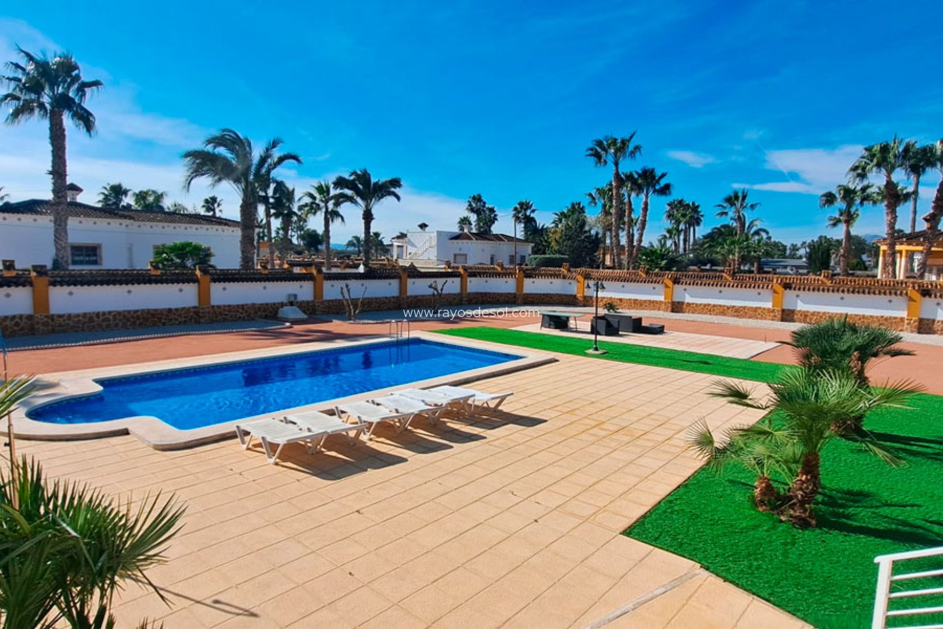 Herverkoop - Landhuis - Finca - Catral