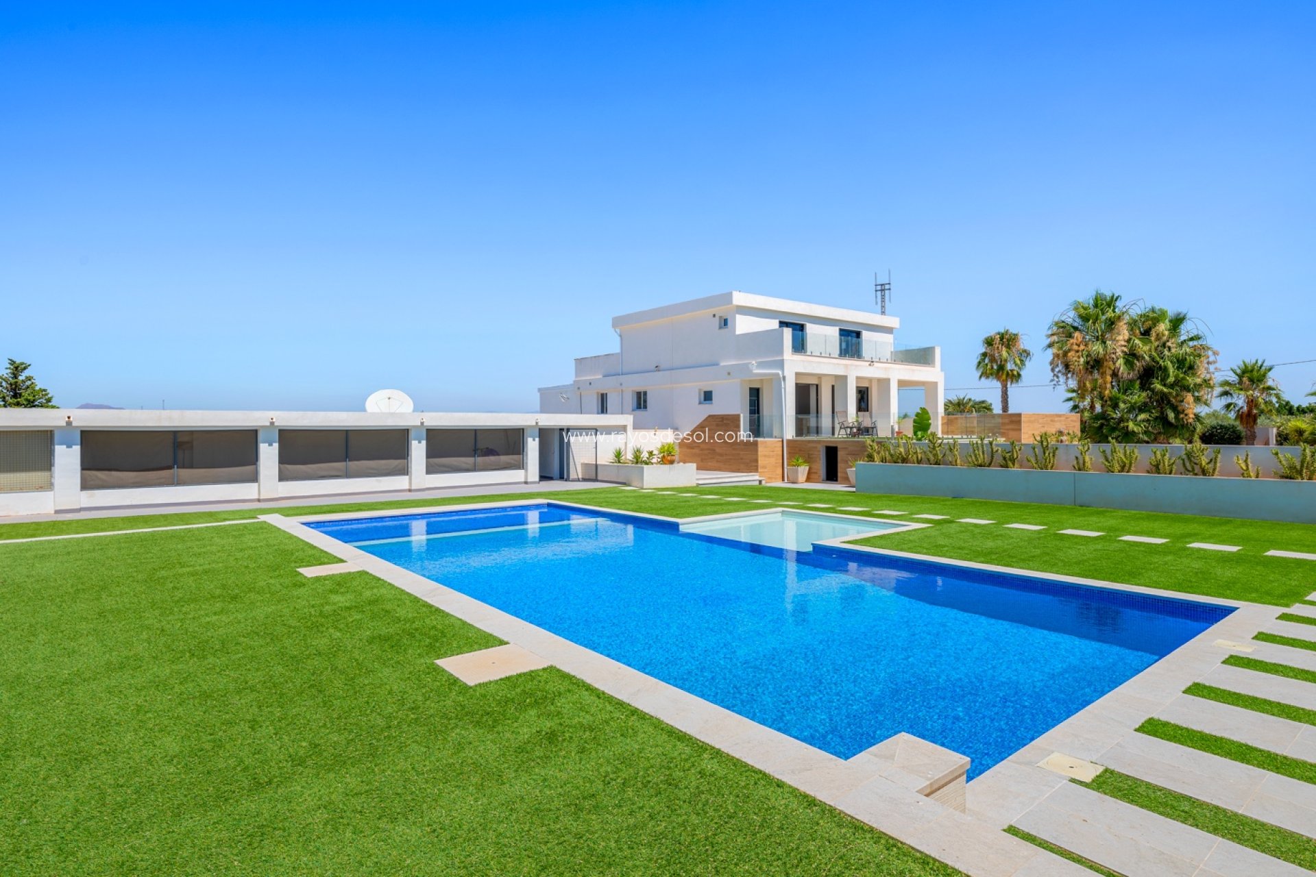 Herverkoop - Landhuis - Finca - Montesinos - La Herrada