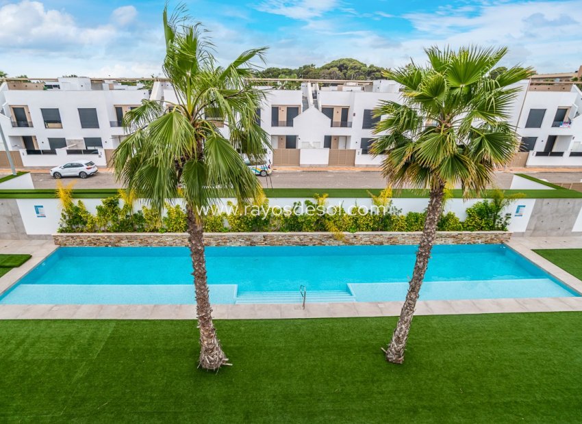 Herverkoop - Penthouse - LO PAGÁN