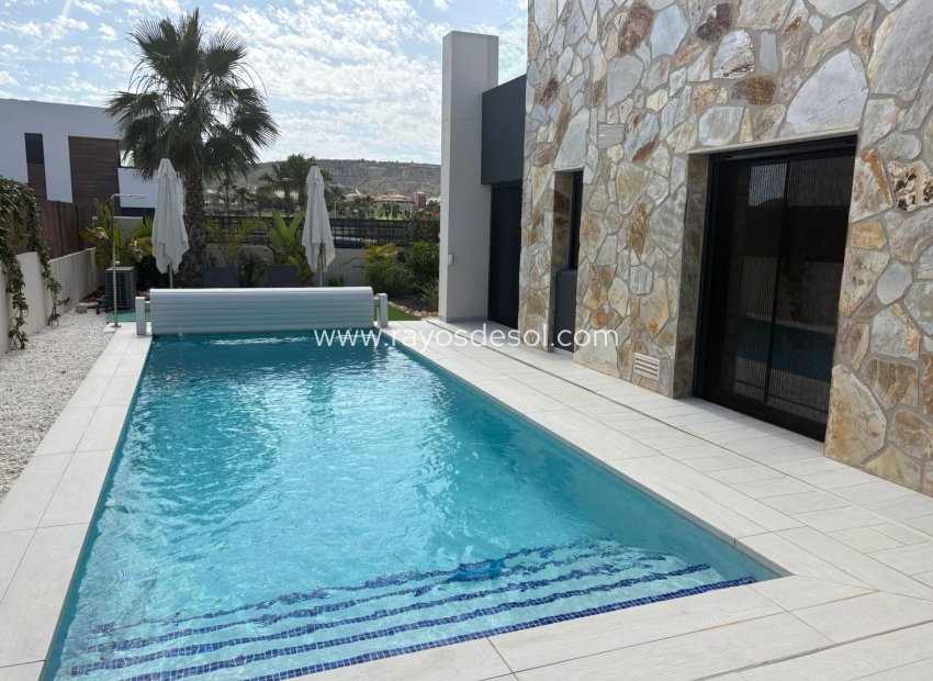 Herverkoop - Villa - Algorfa - La Finca Golf