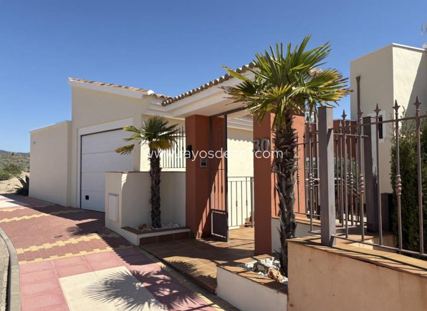 Herverkoop - Villa - Altaona Golf and Country Village