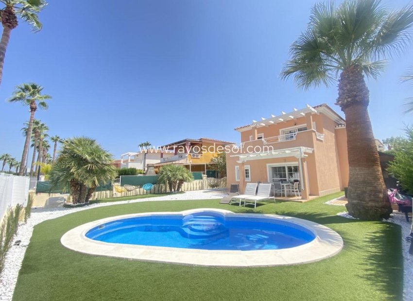 Herverkoop - Villa - Altaona Golf and Country Village