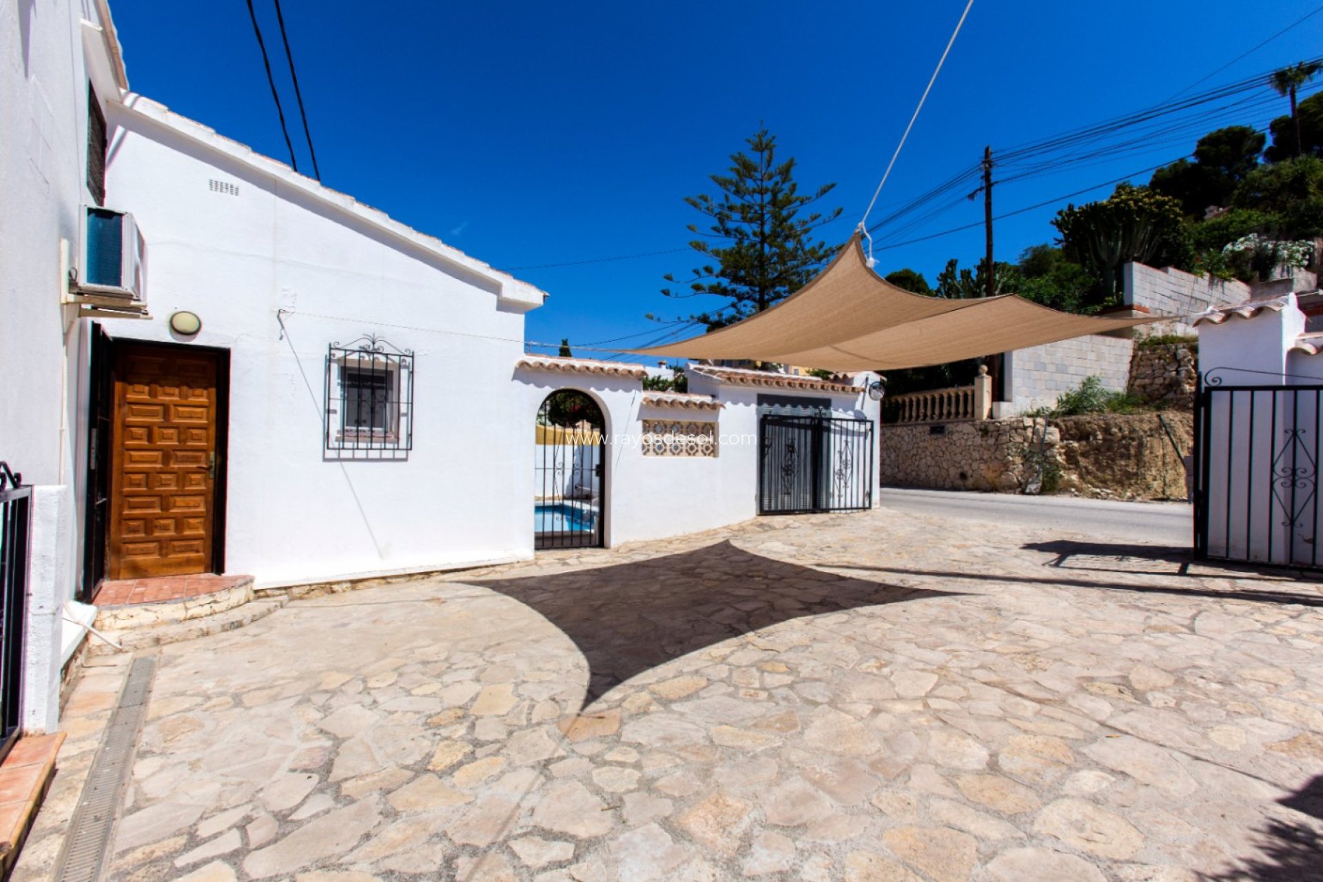 Herverkoop - Villa - Benissa - Baladrar