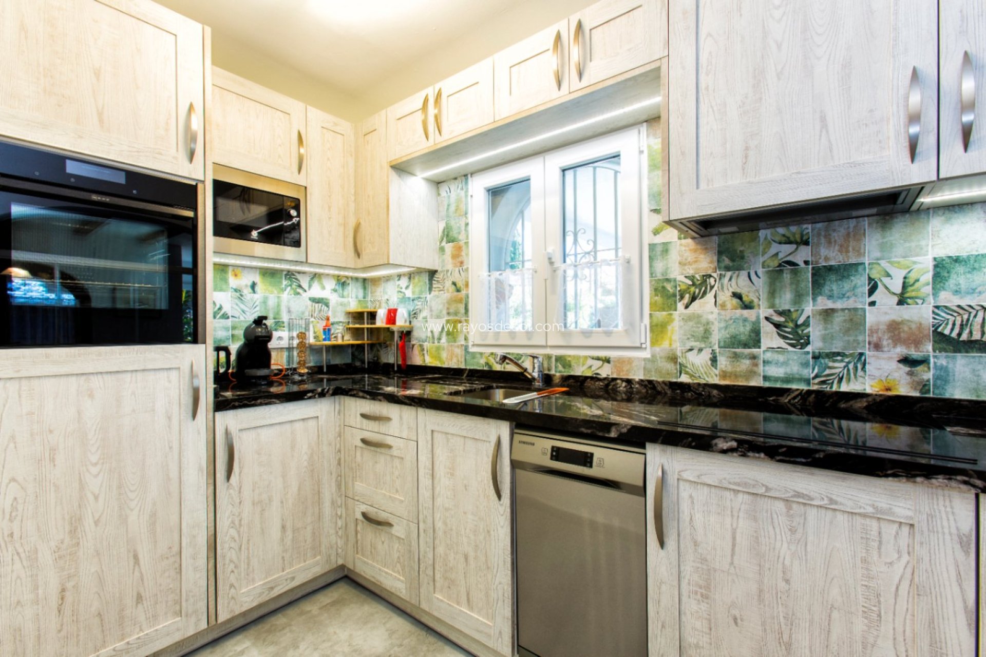 Herverkoop - Villa - Benissa - La Viña