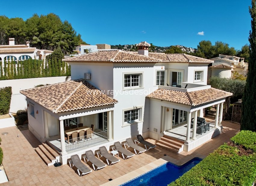 Herverkoop - Villa - Benissa - Pinada