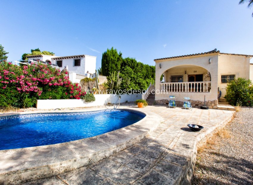 Herverkoop - Villa - Calpe - Empedrola