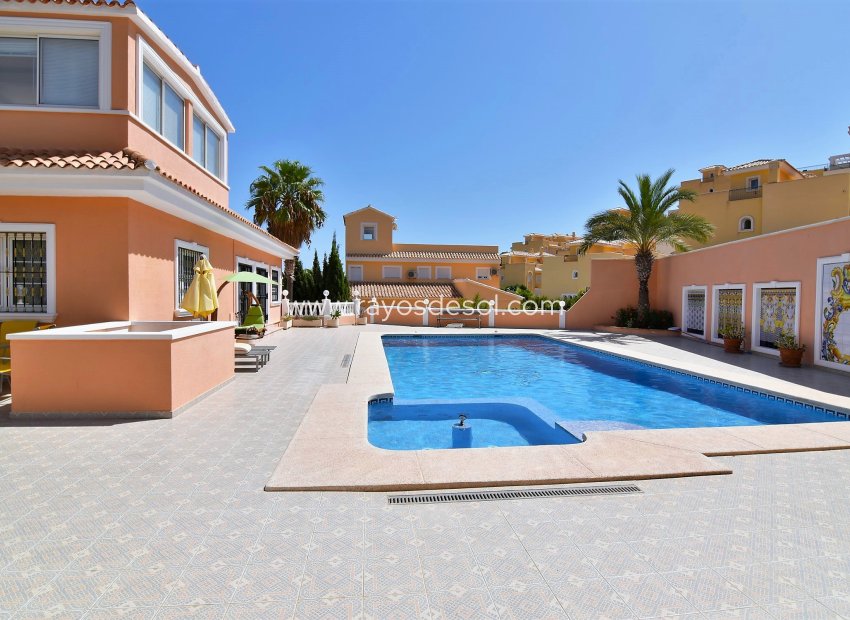 Herverkoop - Villa - Calpe