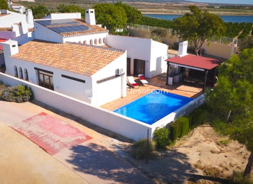 Herverkoop - Villa - El Valle Golf Resort