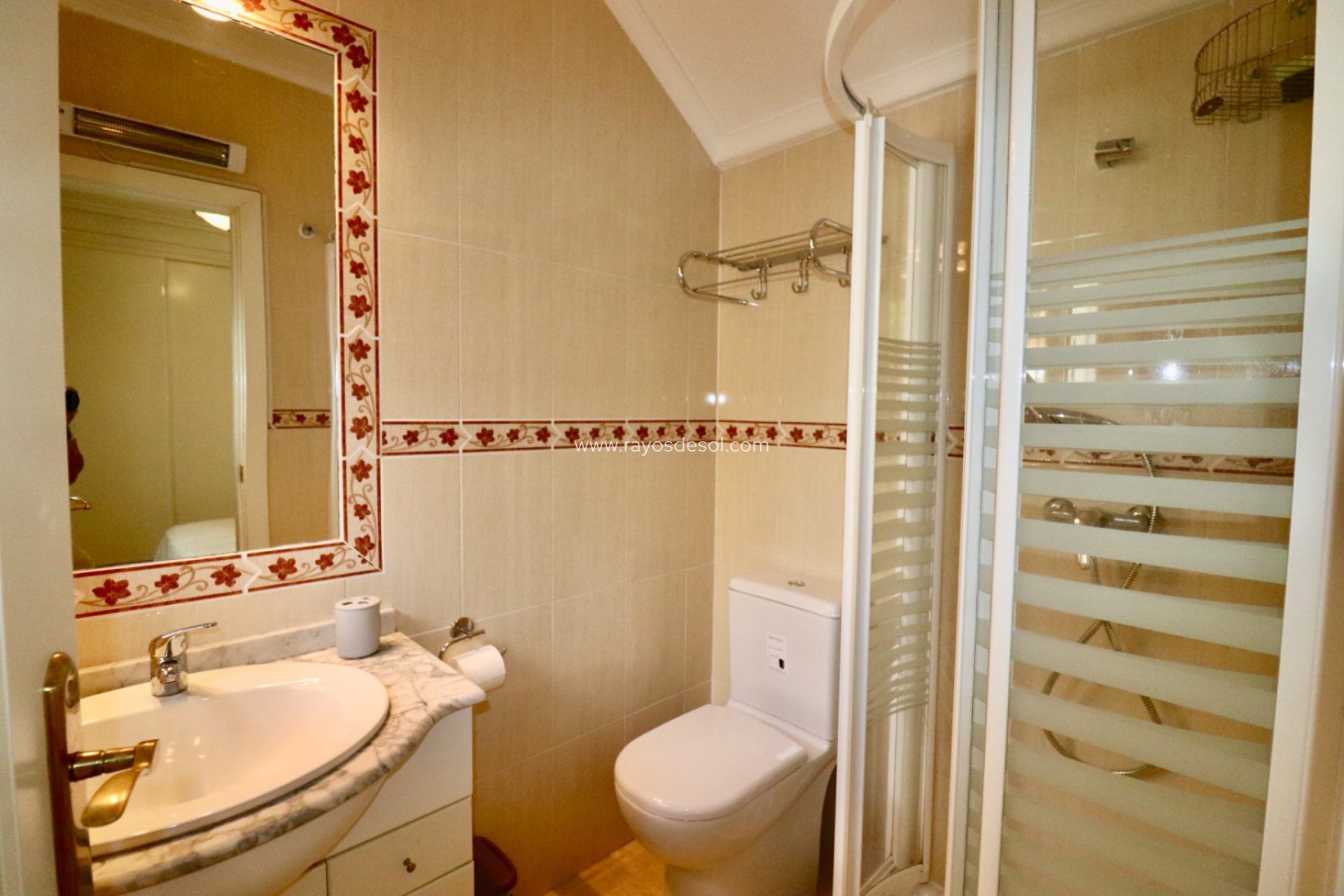 Herverkoop - Villa - Guardamar del Segura - El Raso