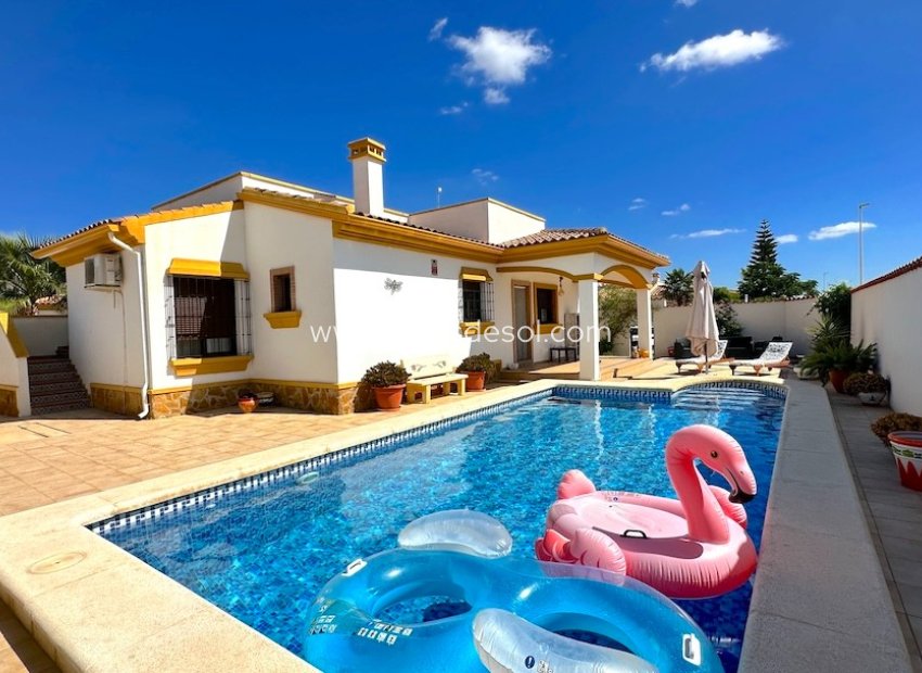 Herverkoop - Villa - Hondón de las Nieves - La Montañosa