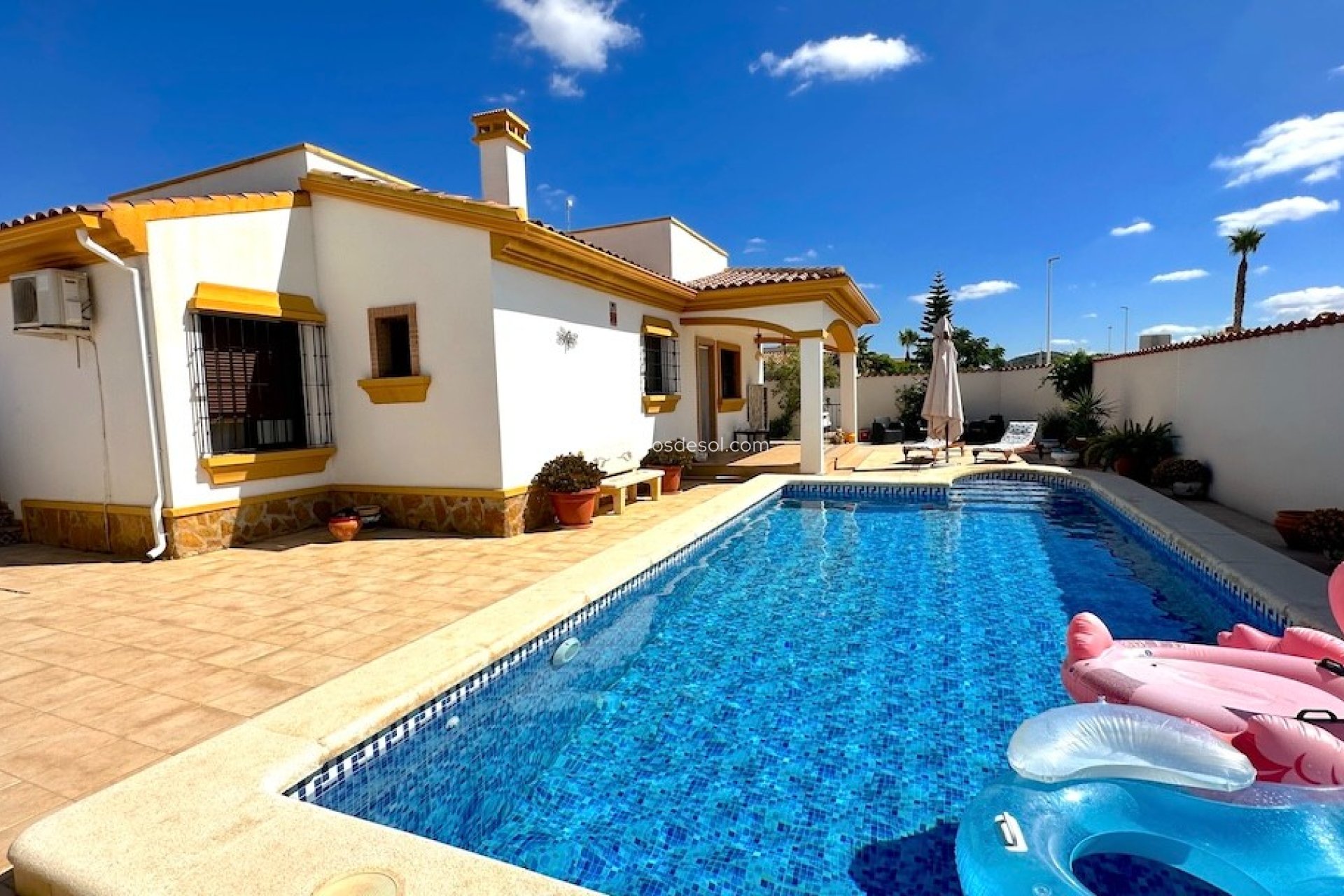 Herverkoop - Villa - Hondón de las Nieves - La Montañosa