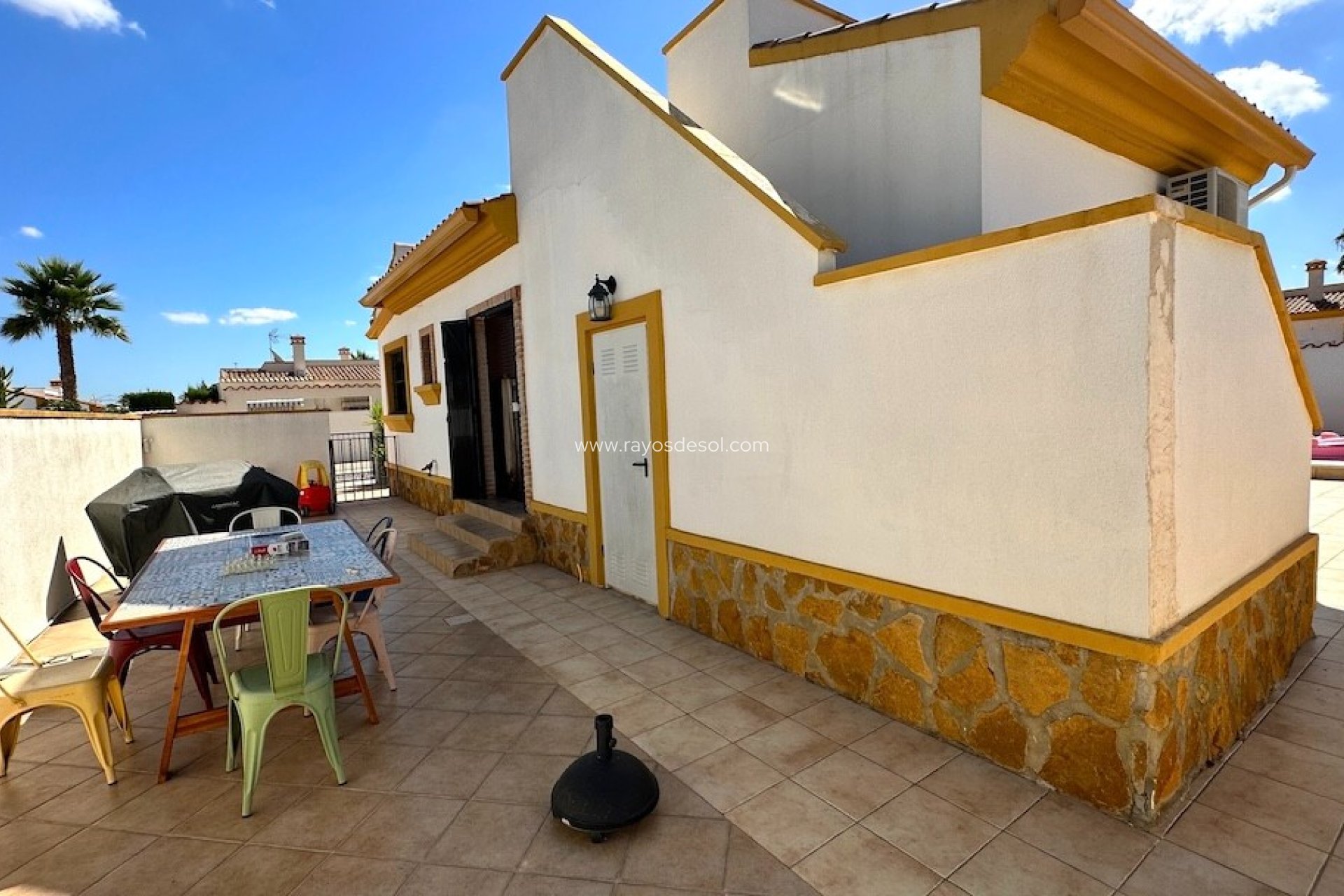 Herverkoop - Villa - Hondón de las Nieves - La Montañosa