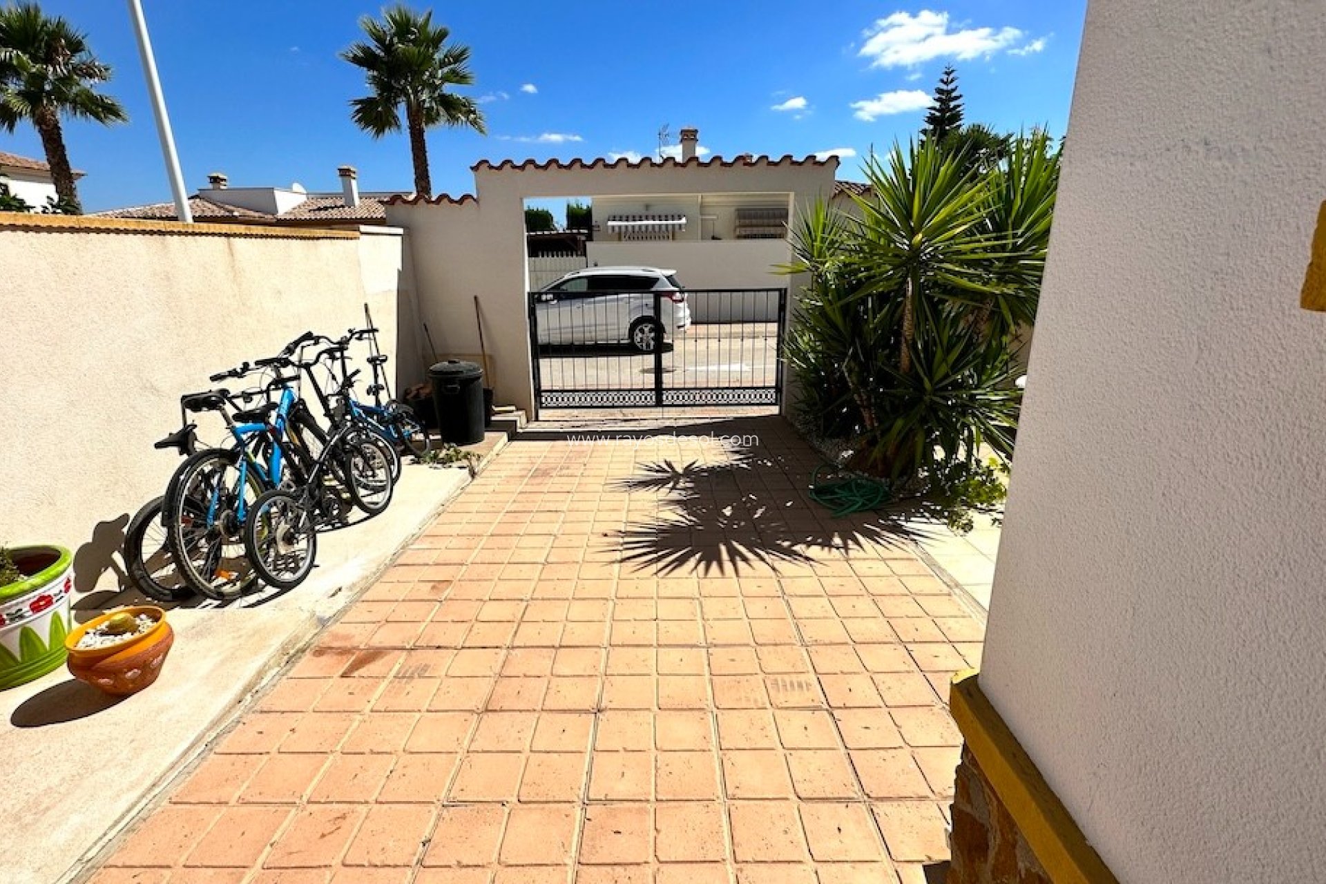 Herverkoop - Villa - Hondón de las Nieves - La Montañosa