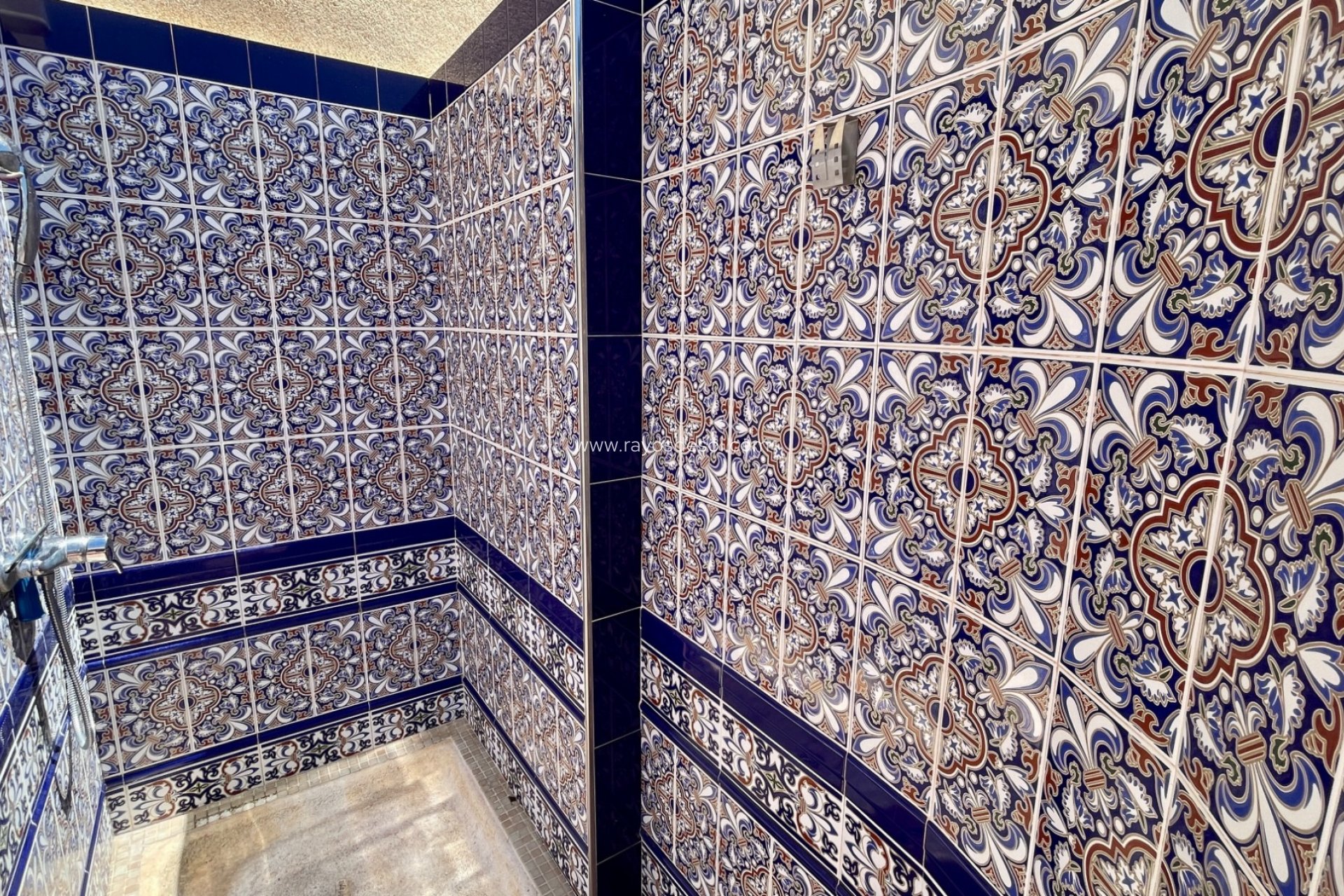 Herverkoop - Villa - Hondón de las Nieves