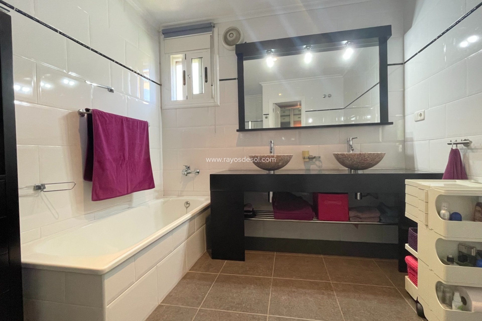 Herverkoop - Villa - Hondón de las Nieves