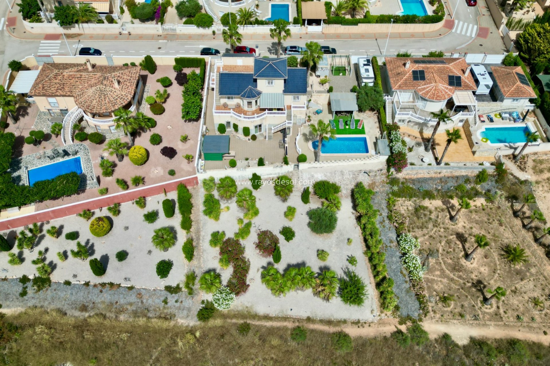 Herverkoop - Villa - Hondón de las Nieves