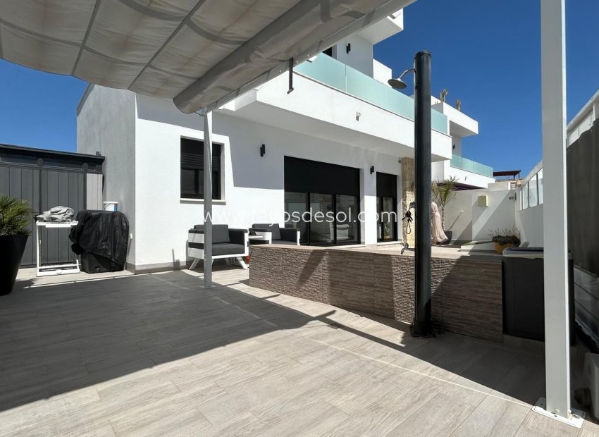 Herverkoop - Villa - Montesinos - La Herada