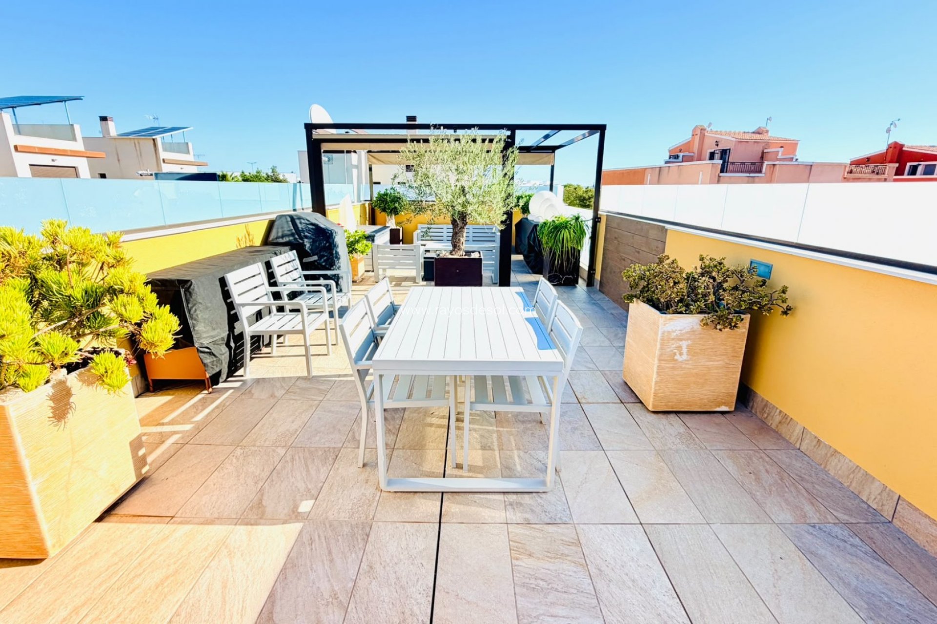 Herverkoop - Villa - Montesinos - La Herada