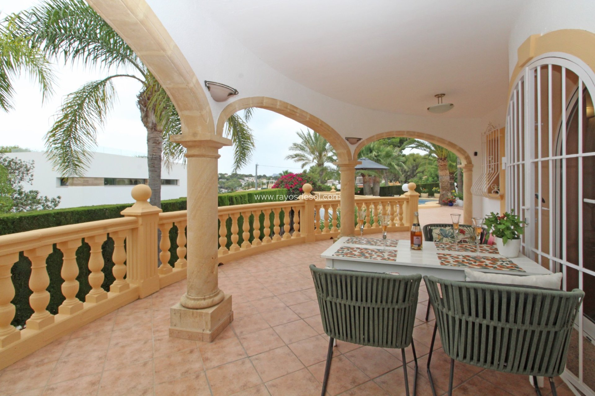 Herverkoop - Villa - Moraira - Cometa