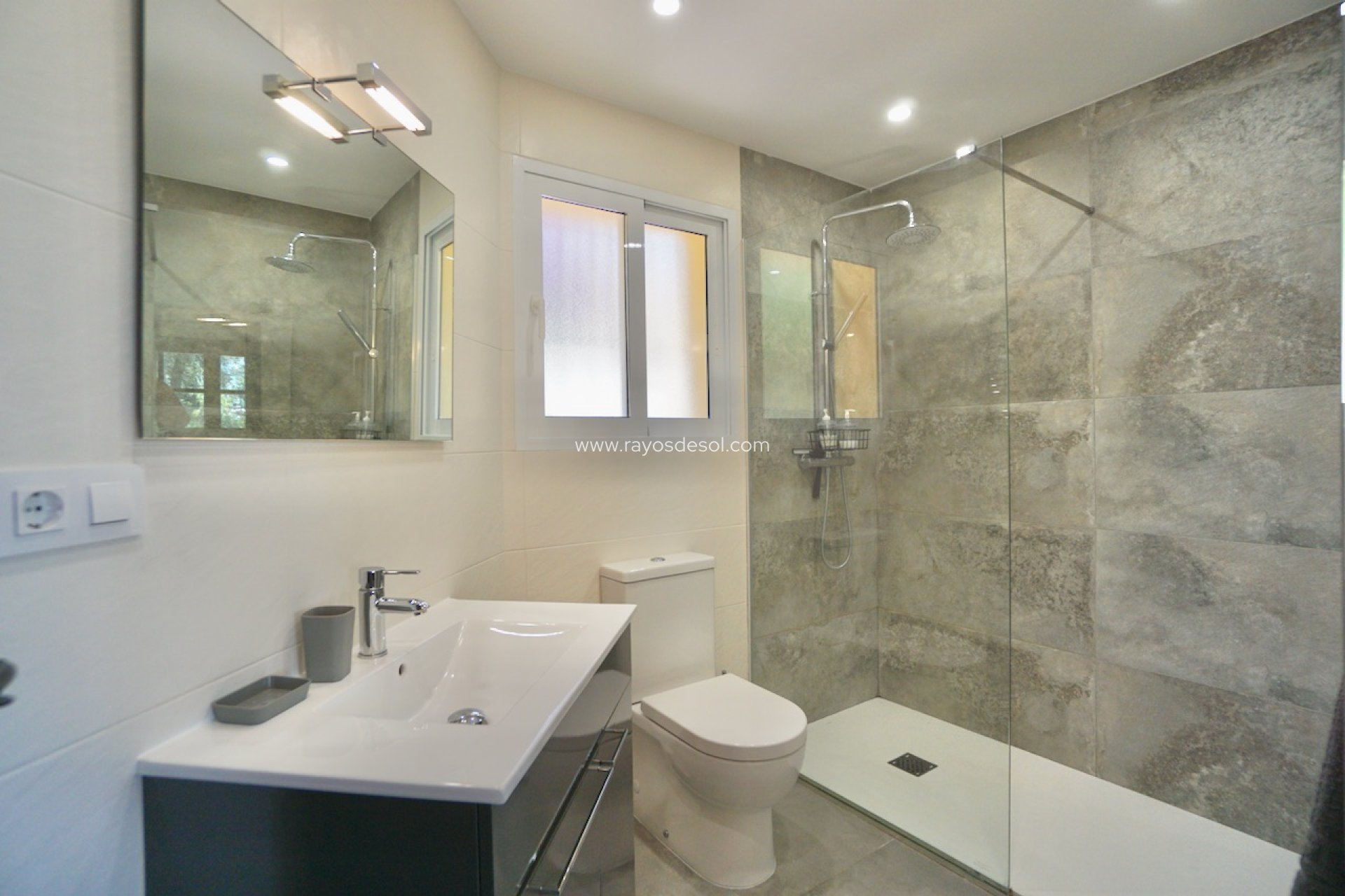 Herverkoop - Villa - Moraira - Paichi