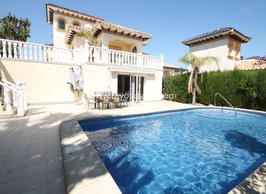 Herverkoop - Villa - Orihuela Costa - Cabo roig - La Zenia