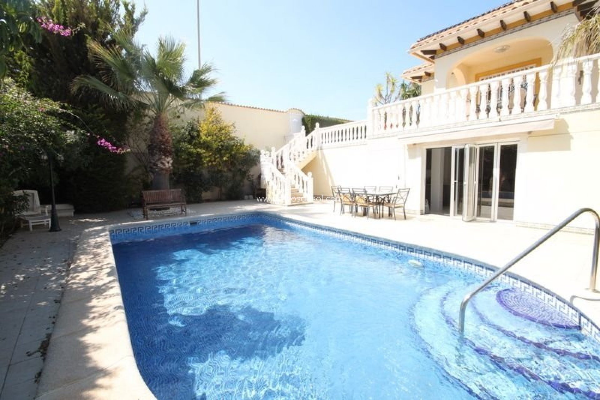 Herverkoop - Villa - Orihuela Costa - Cabo roig - La Zenia