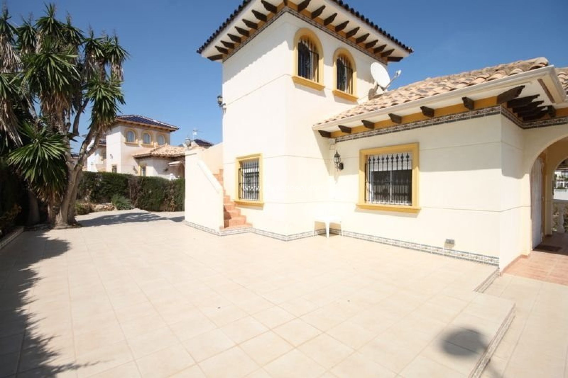 Herverkoop - Villa - Orihuela Costa - Cabo roig - La Zenia