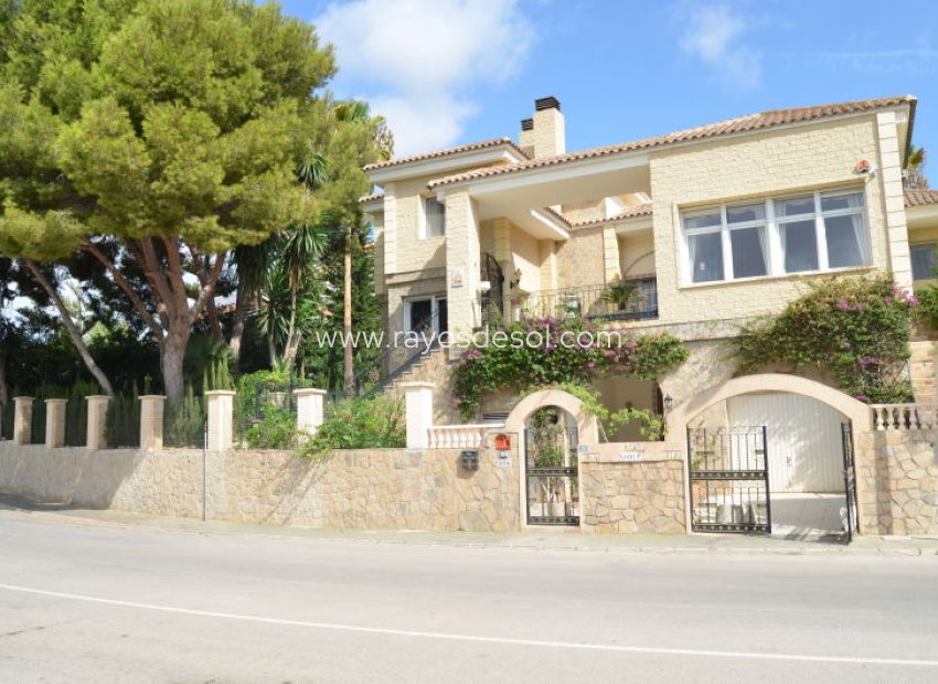 Herverkoop - Villa - Orihuela Costa - Dehesa de Campoamor