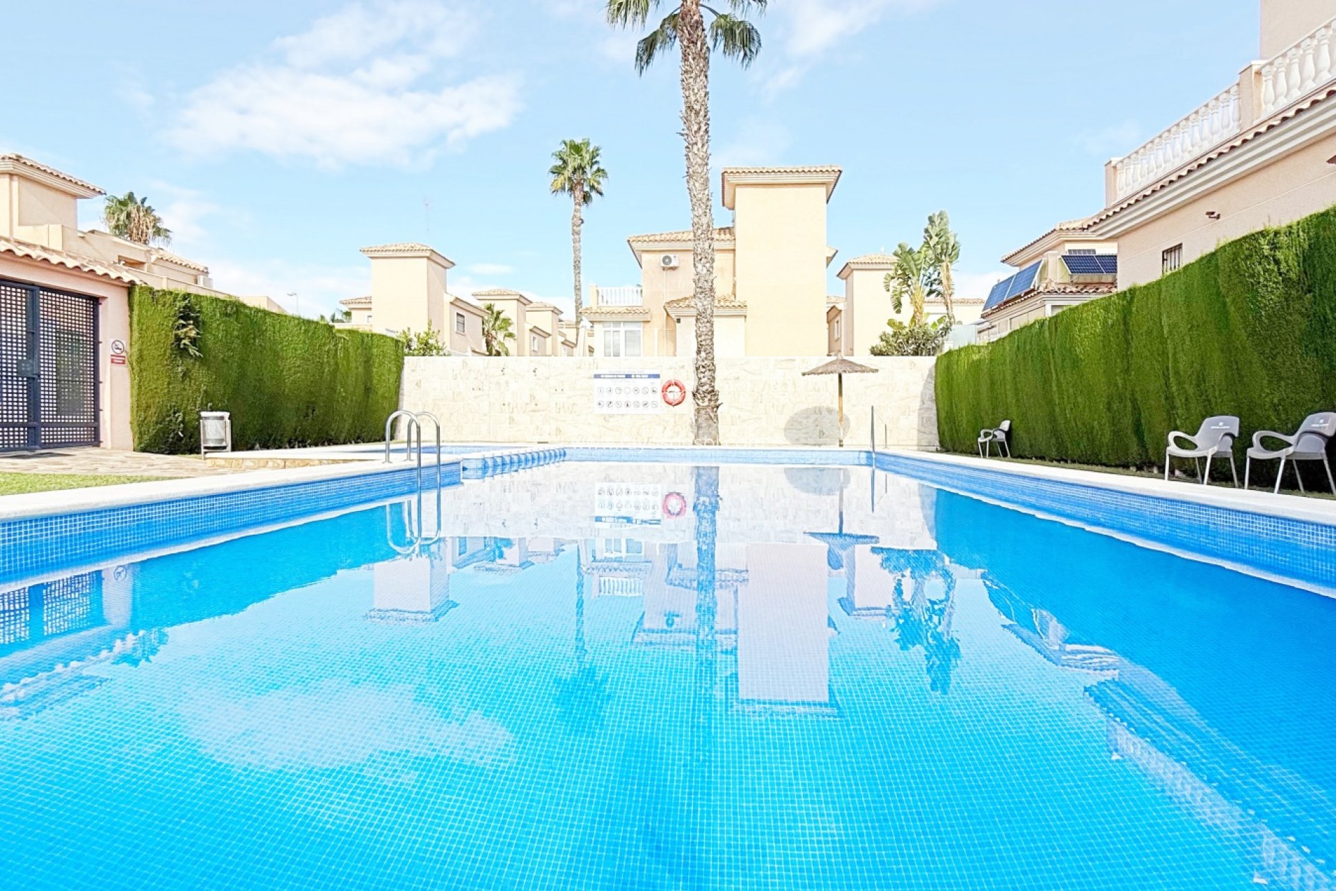 Herverkoop - Villa - Orihuela Costa - Los Altos