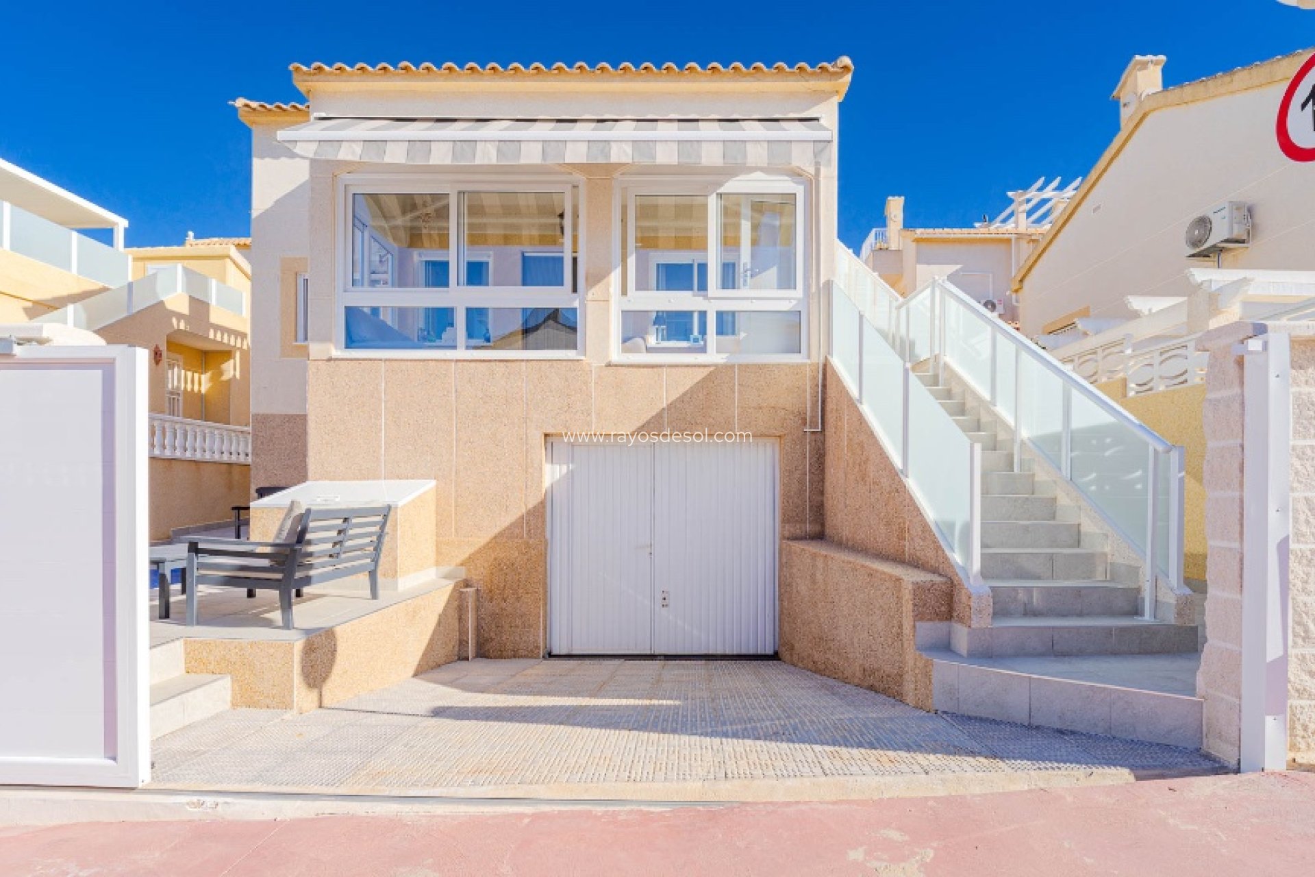 Herverkoop - Villa - Orihuela Costa - Los Altos